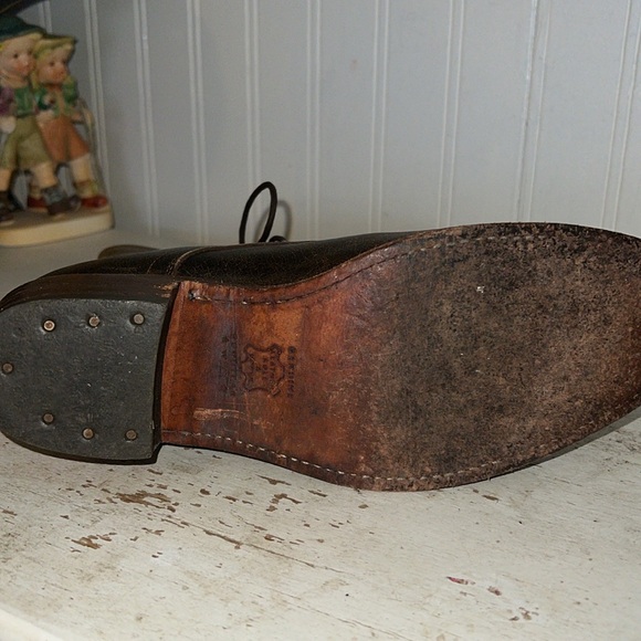 Adam’s Boots leather booties - Picture 7 of 11